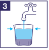 Додавати воду до лікарського засобу, доки рівень не досягне мірної лінії на стаканчику.
